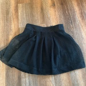 Banana republic dark academia mesh mini skirt sz 2